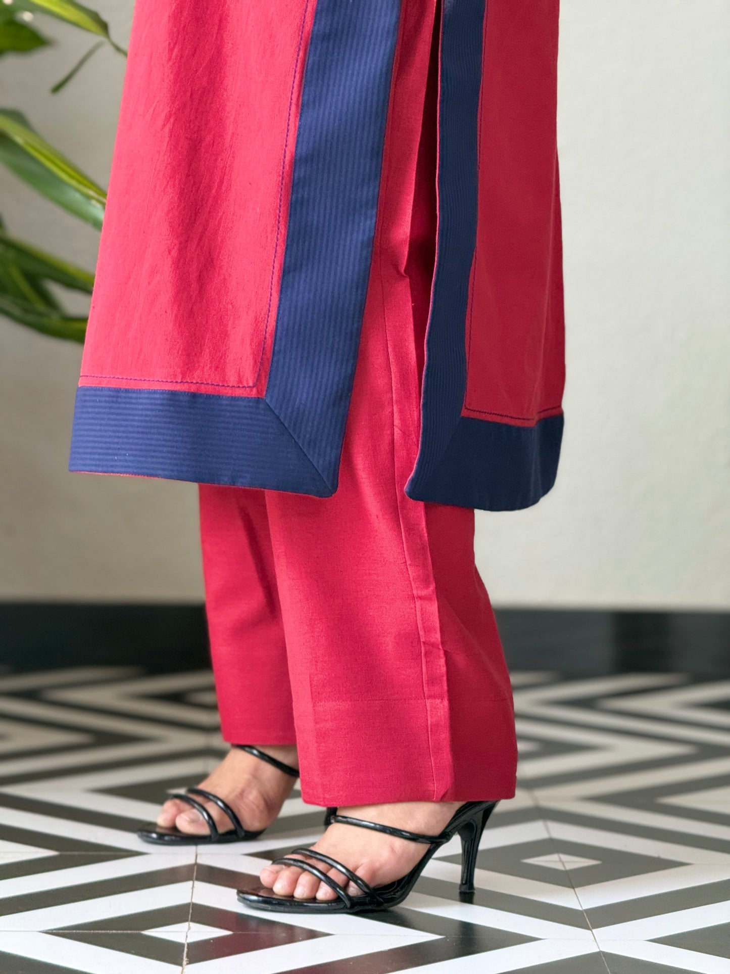 ZU25X335- MEROON FLEX CELLY