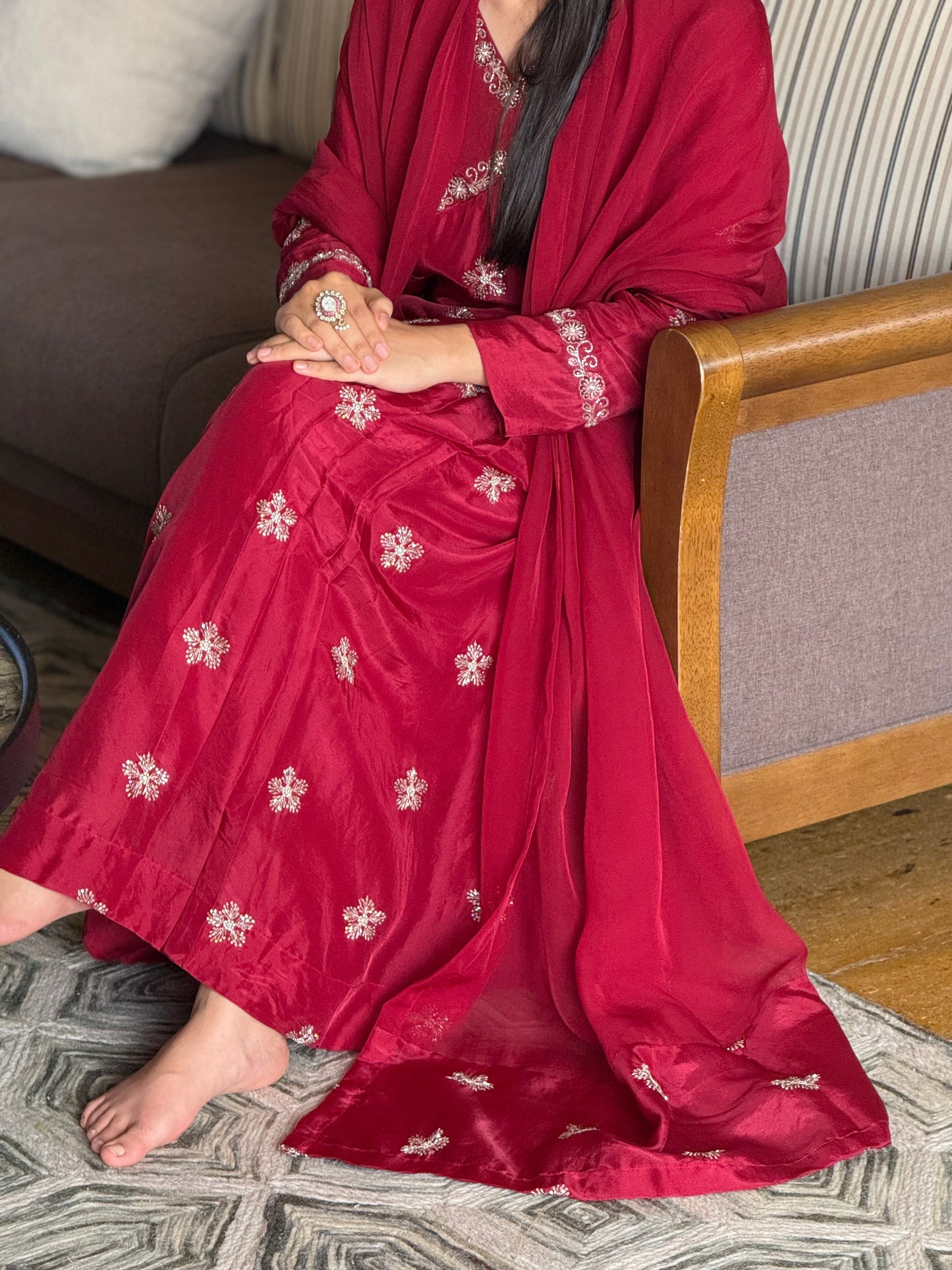 ZU25X372-ALIA HANDWORKED