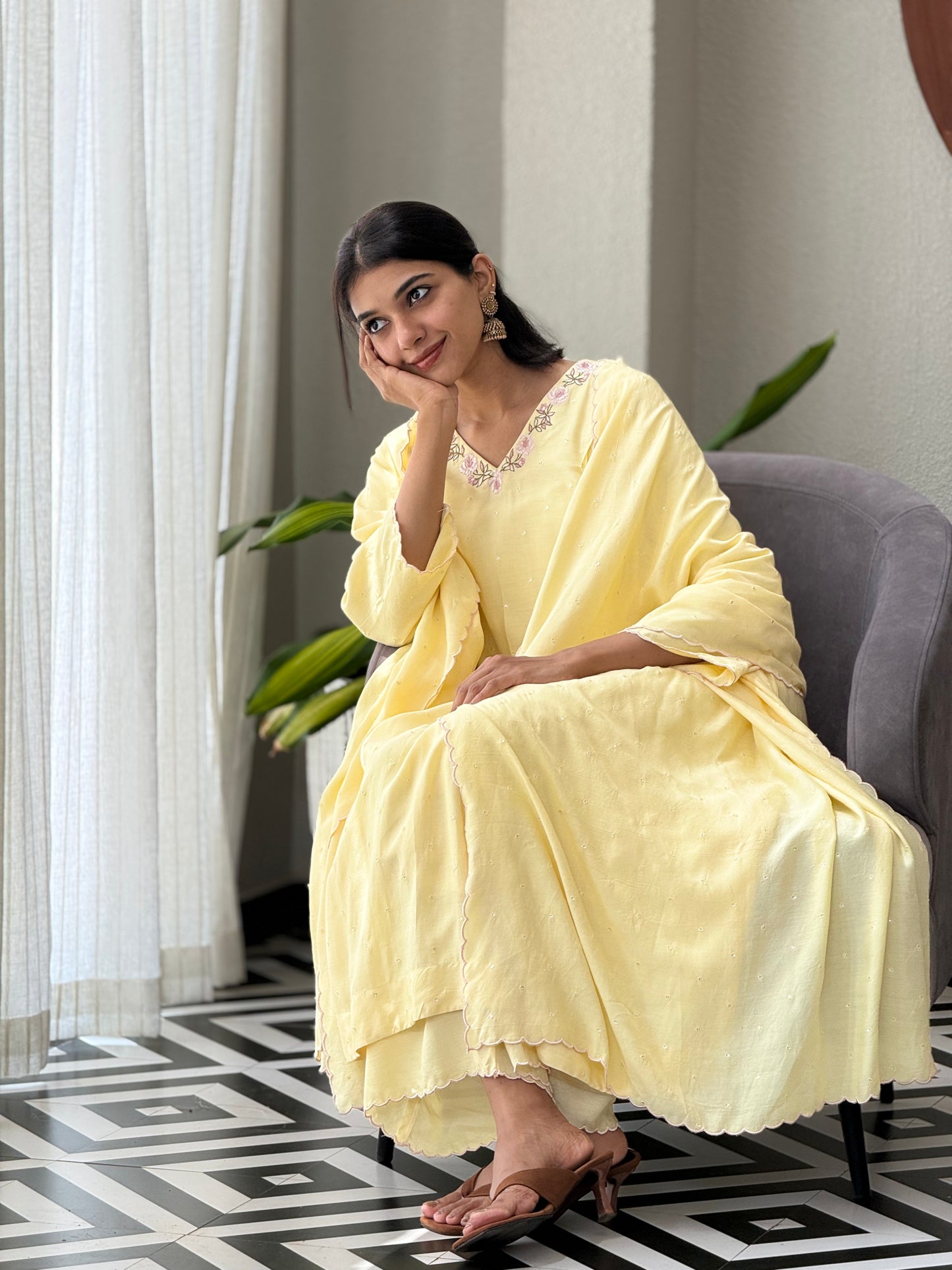 ZU25X428-FESTIVE YELLOW