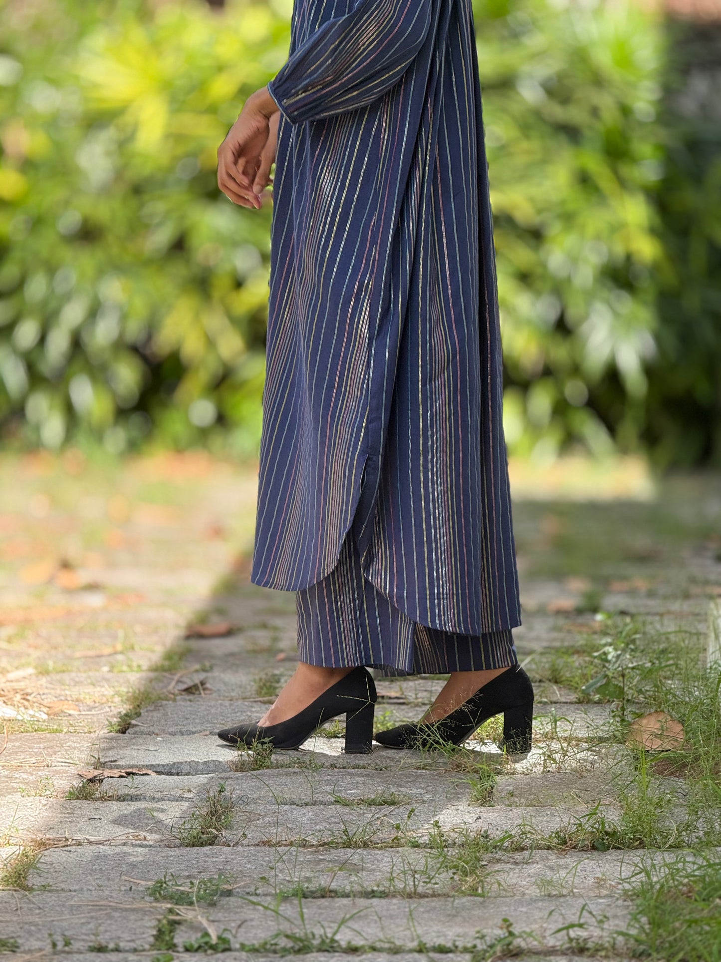 ZU25X434- COTTON NEVI BLUE LUREX