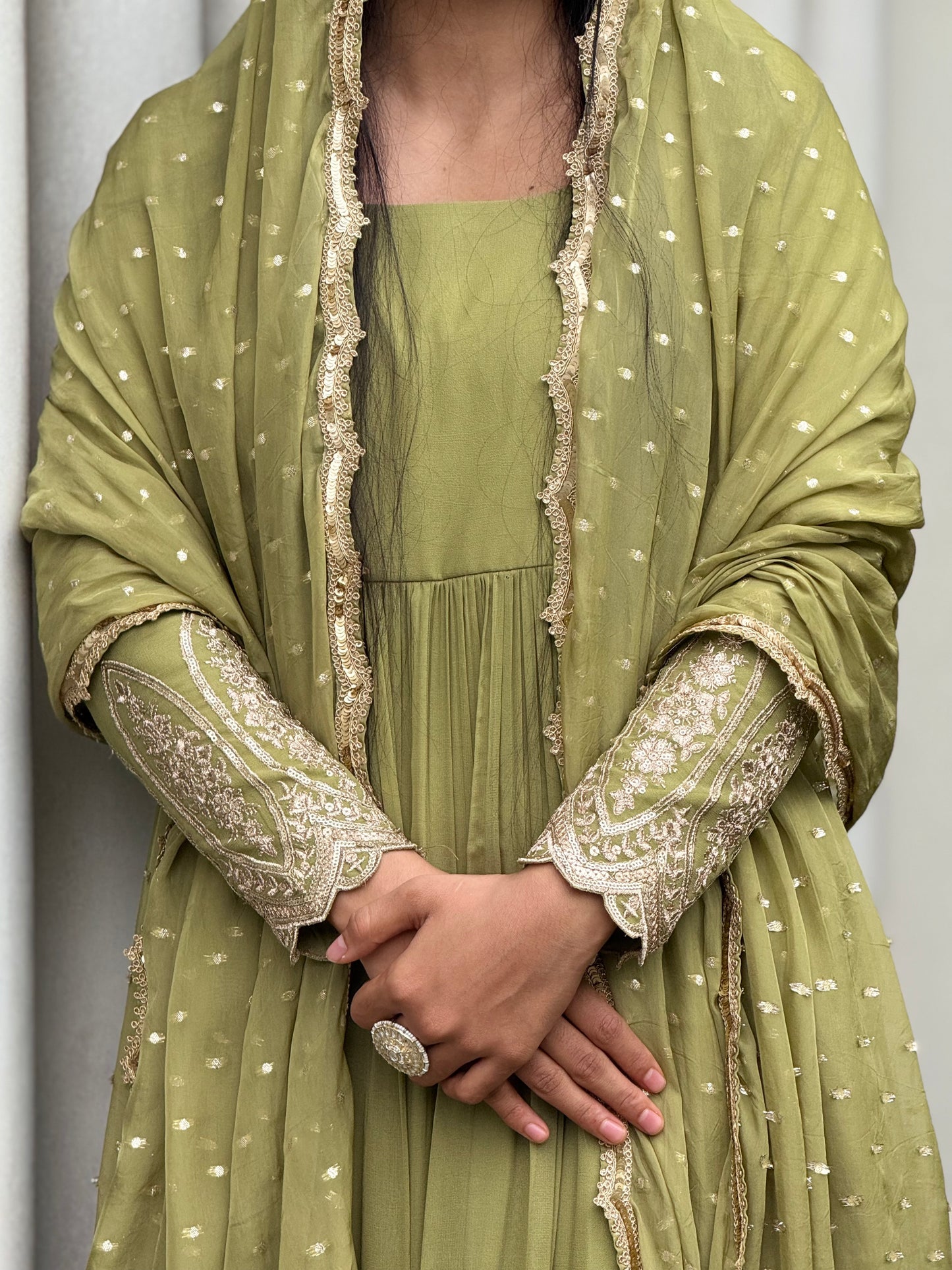 ZU25X281- OLIVE GEORGETTE