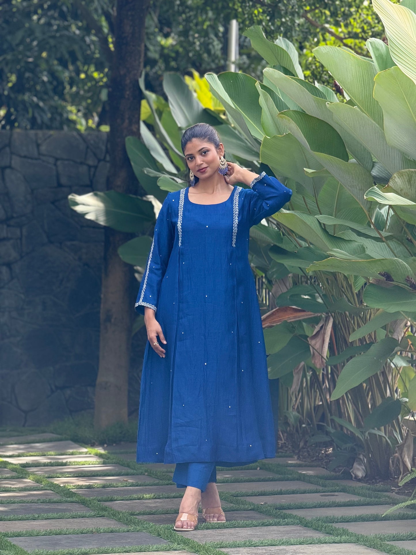 ZU25X240- ROYAL BLUE CHANDERY