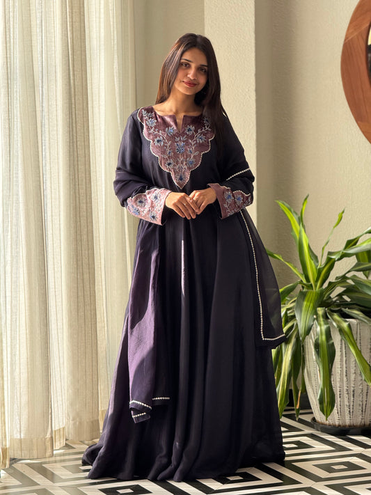 ZU25X450-FESTIVE GOWN
