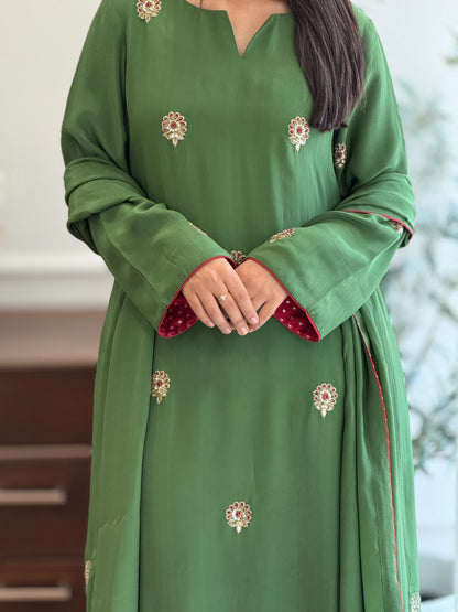 ZU25X447-FESTIVE GREEN
