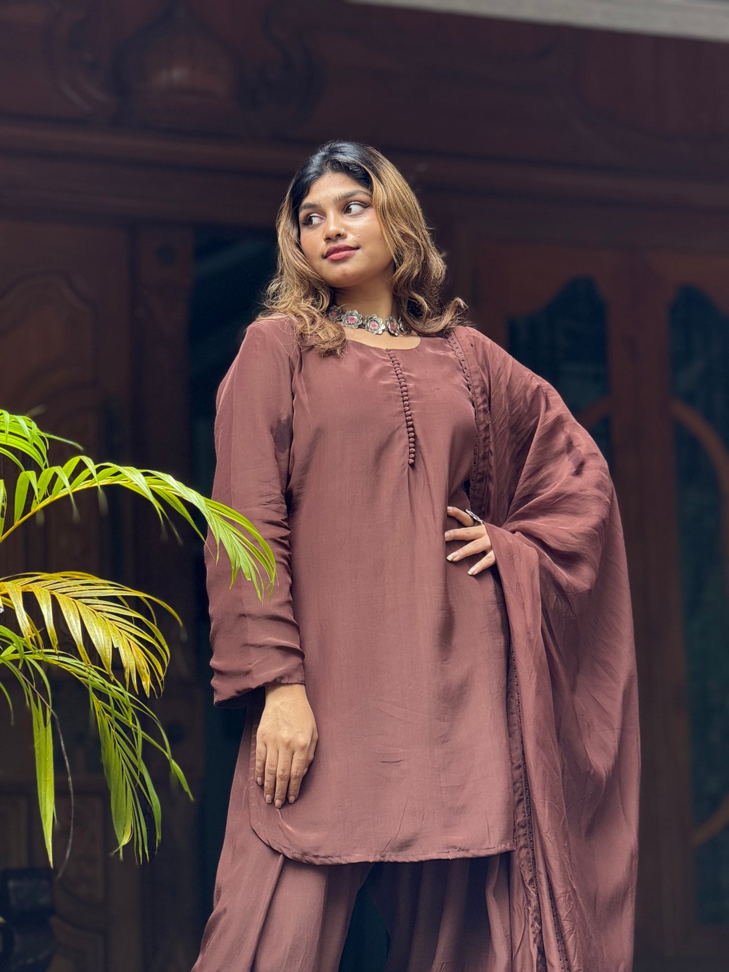 ZU25X207- FARSHI BROWN