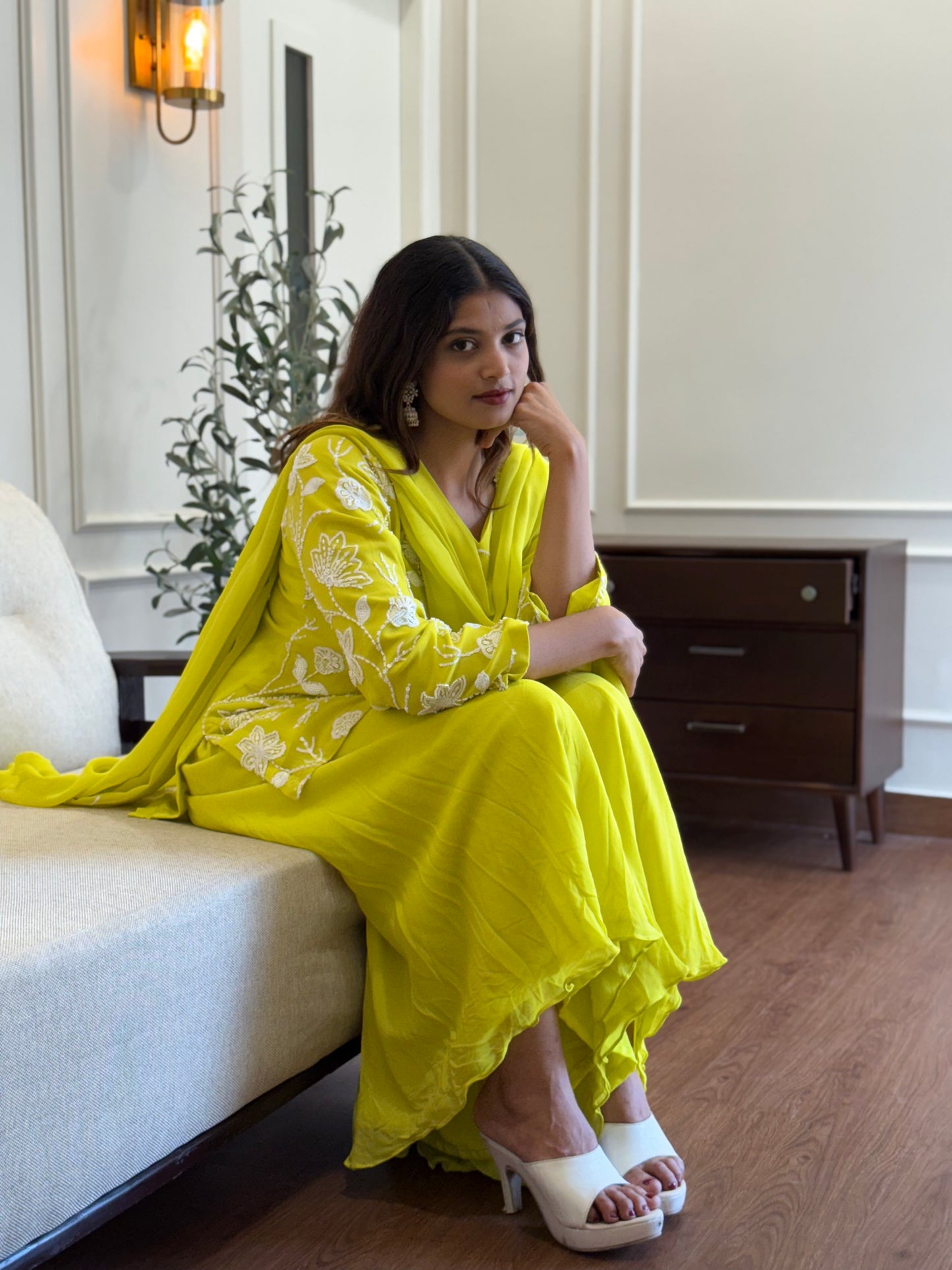 ZU25X235- NEON FLAIRED PLAZO