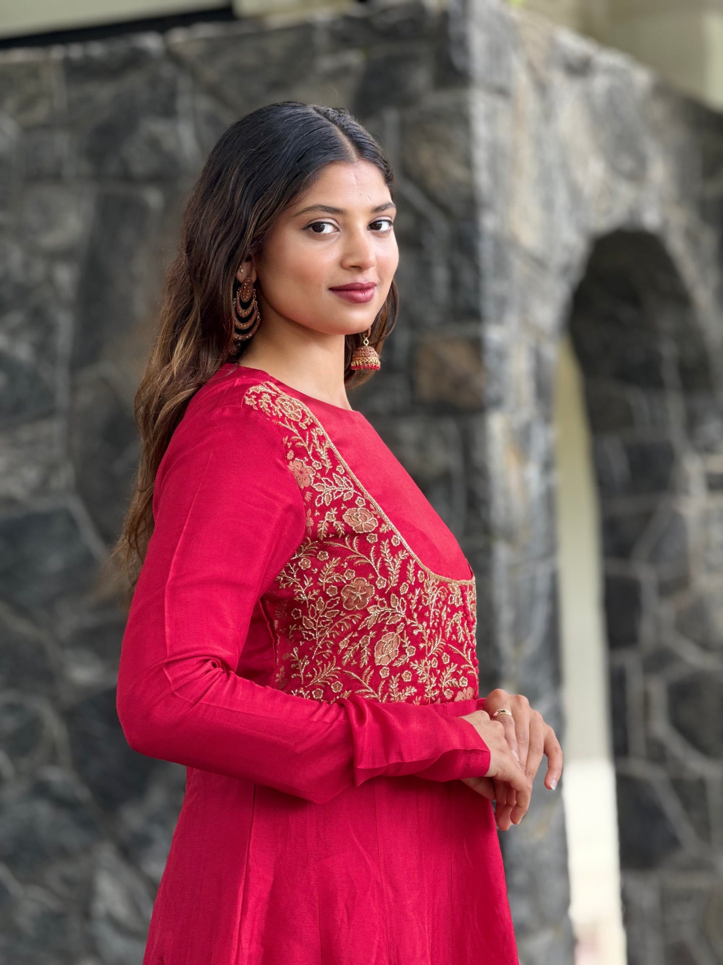 ZU25X244- RED PANEL HW