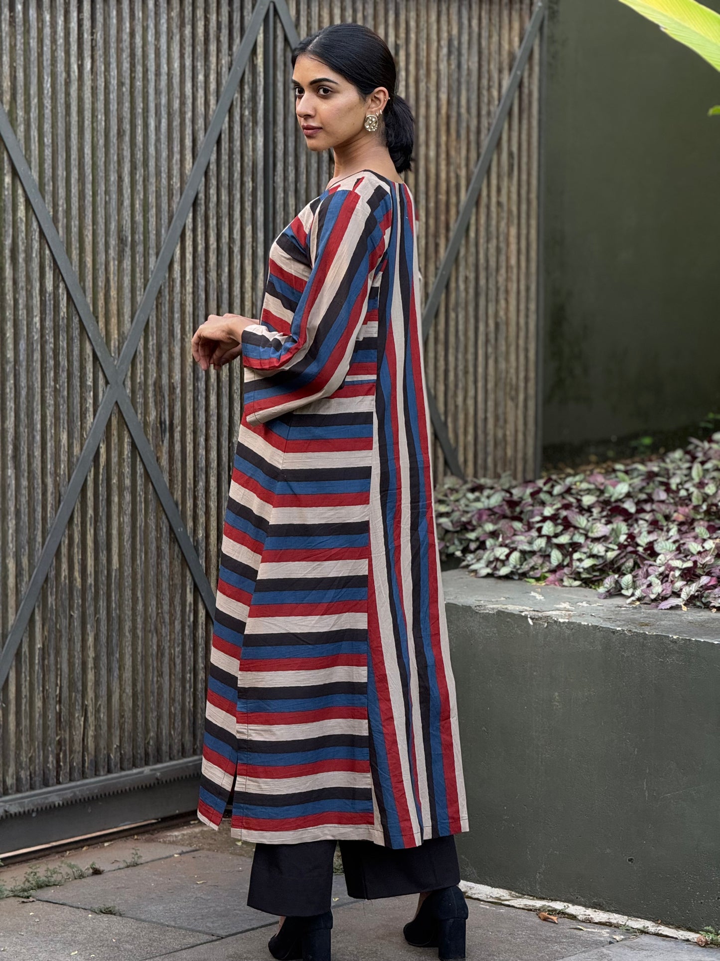 ZU25X371- COTTON STRIPED