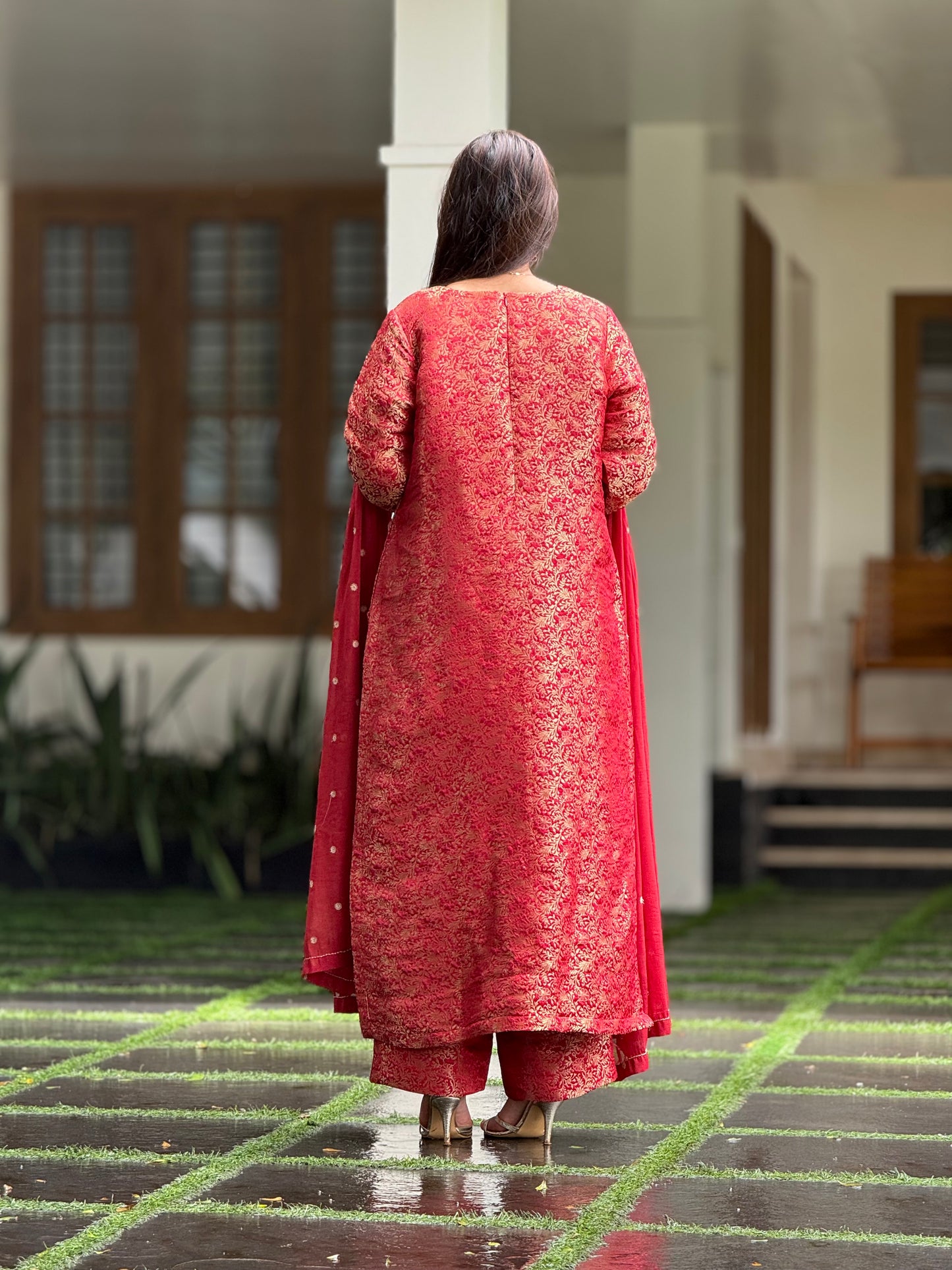 ZU25X389-MERION BROCADE