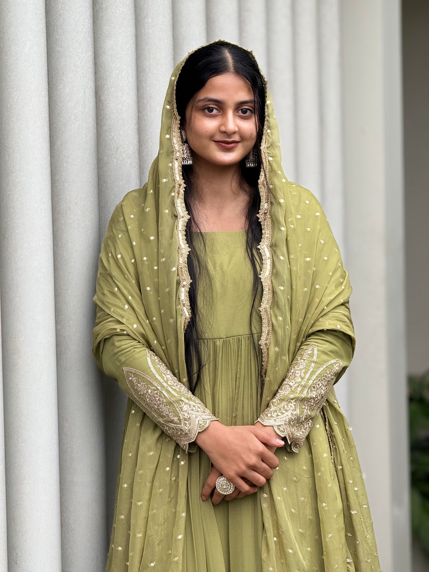 ZU25X281- OLIVE GEORGETTE