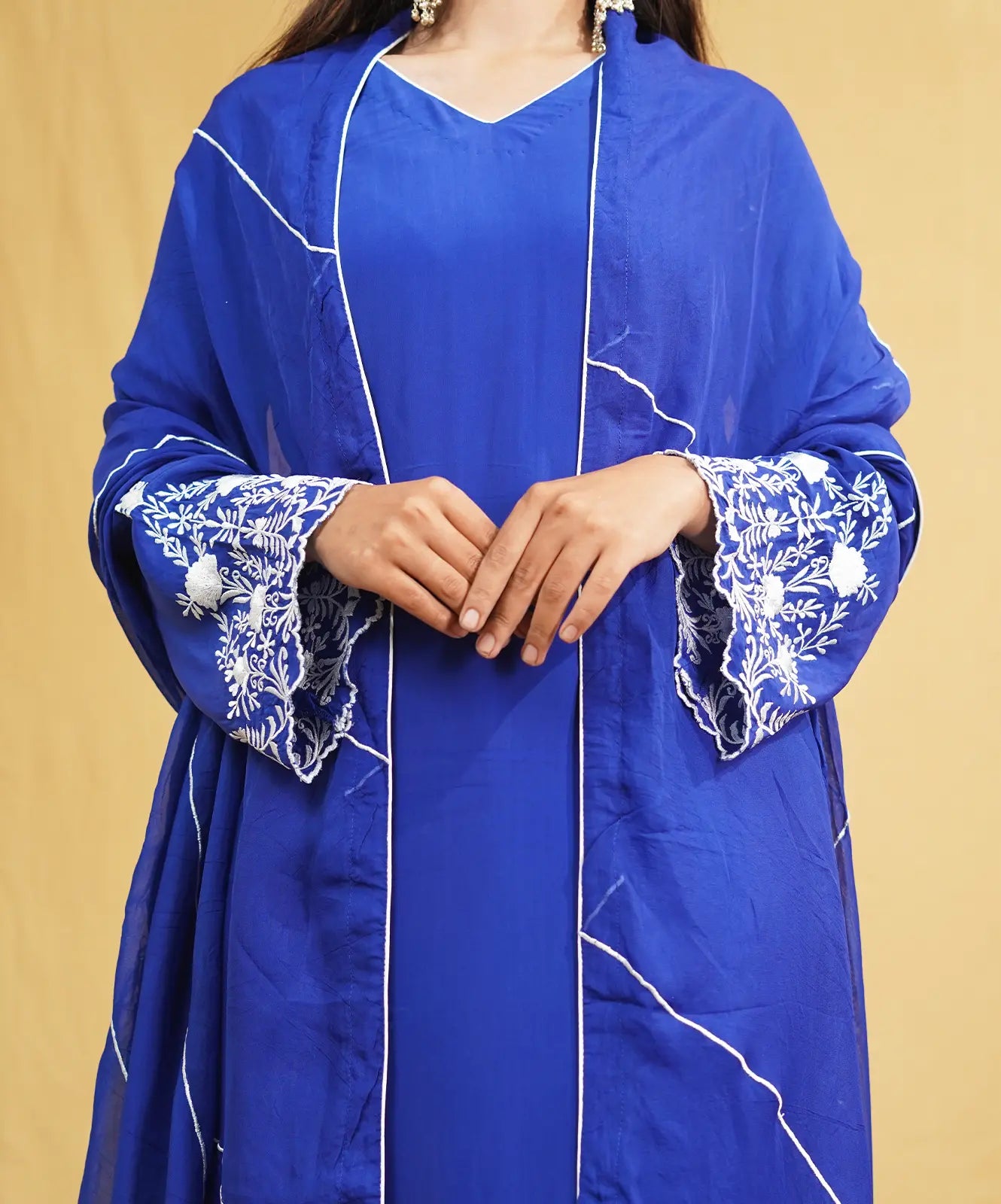 ZU25X017-ROYAL BLUE EMB
