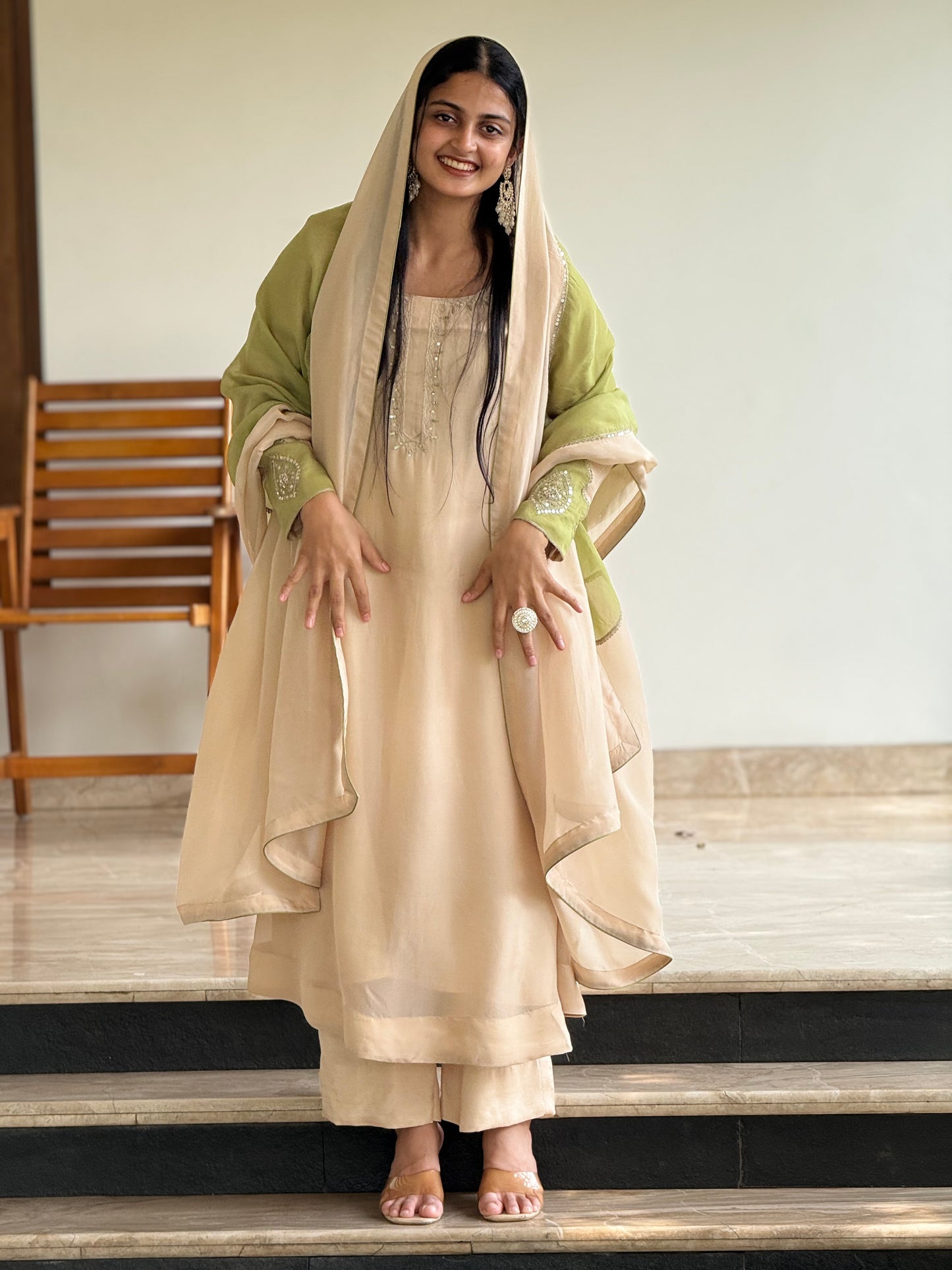 ZU25X286- ORGANZA MUGAL
