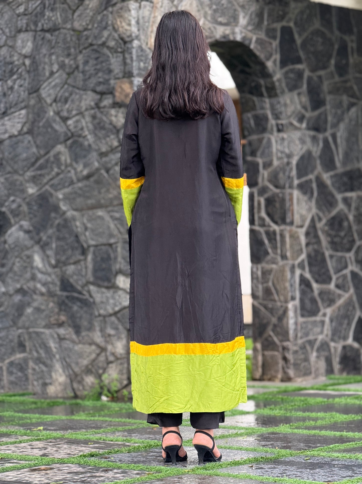 ZU25X212- BLACK YELLOW GREEN