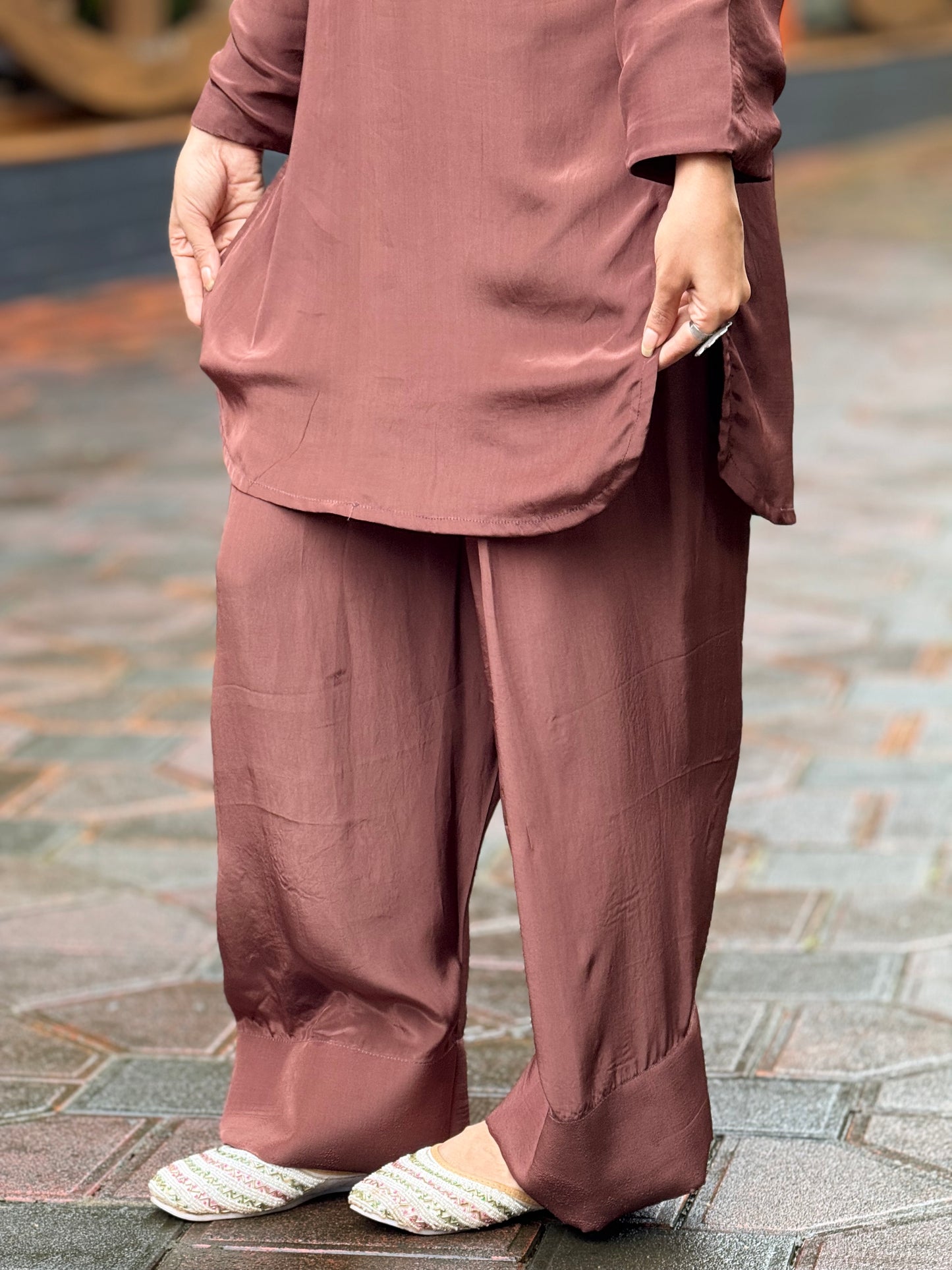 ZU25X207- FARSHI BROWN