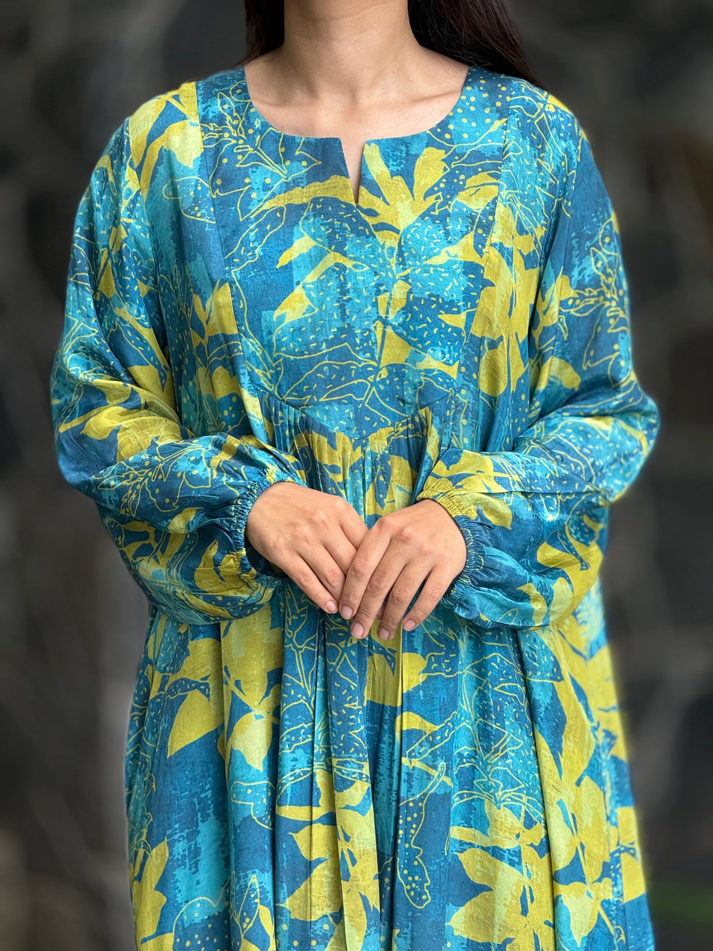 ZU25X406-Crape silk kaftan