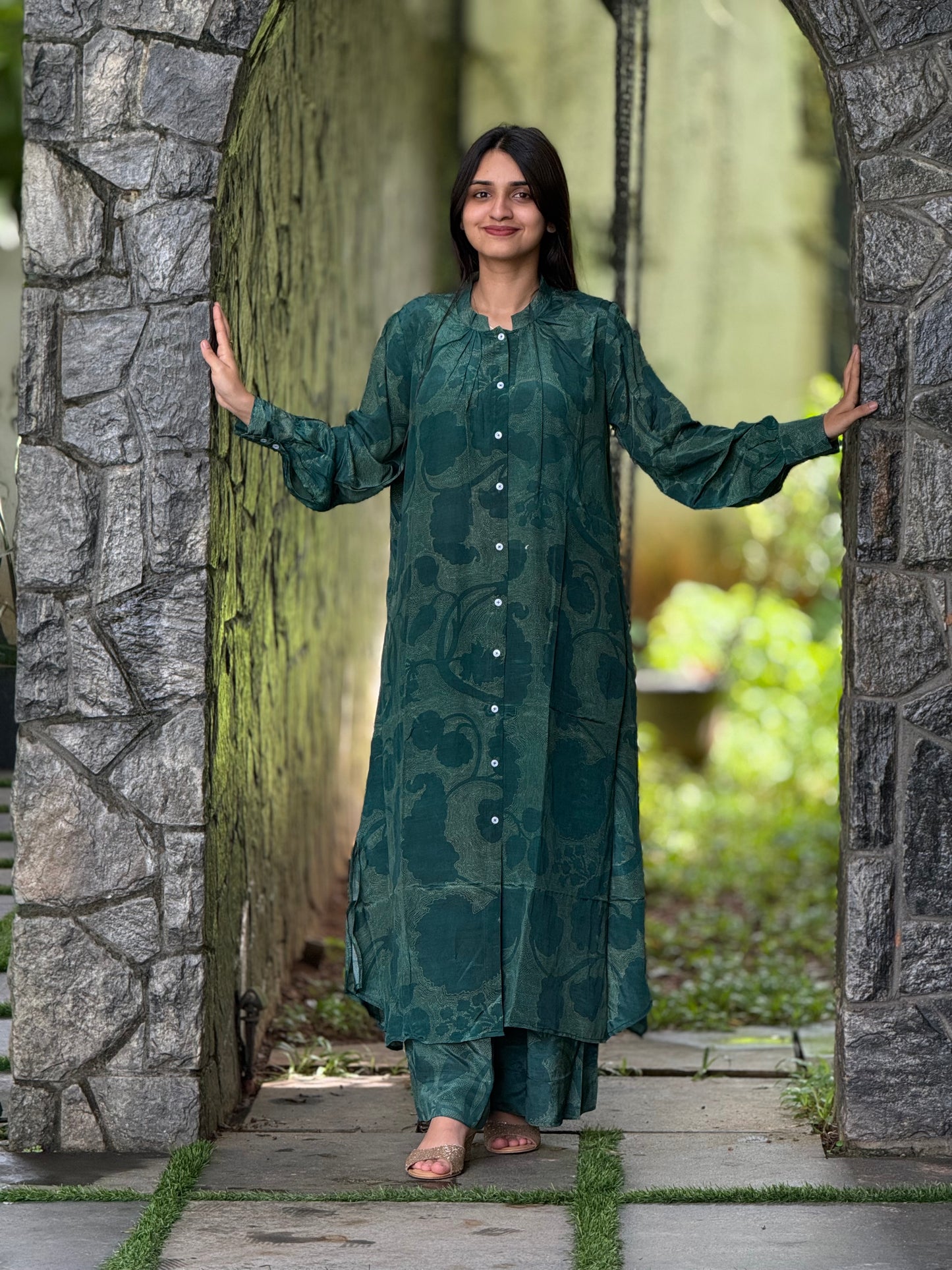 ZU25X401-CRAPE SILK PRINTED