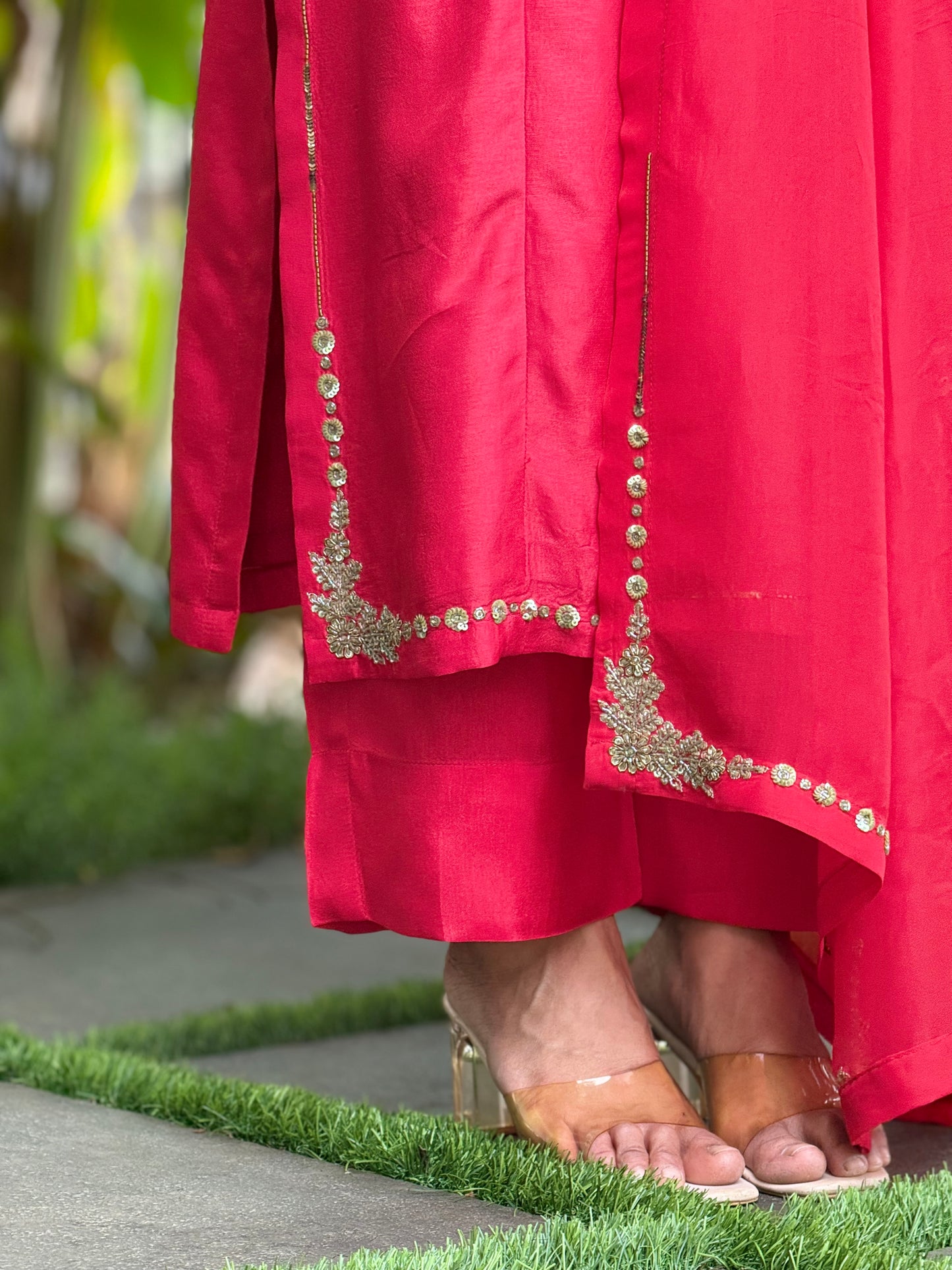 ZU25X246- REDDISH PANEL