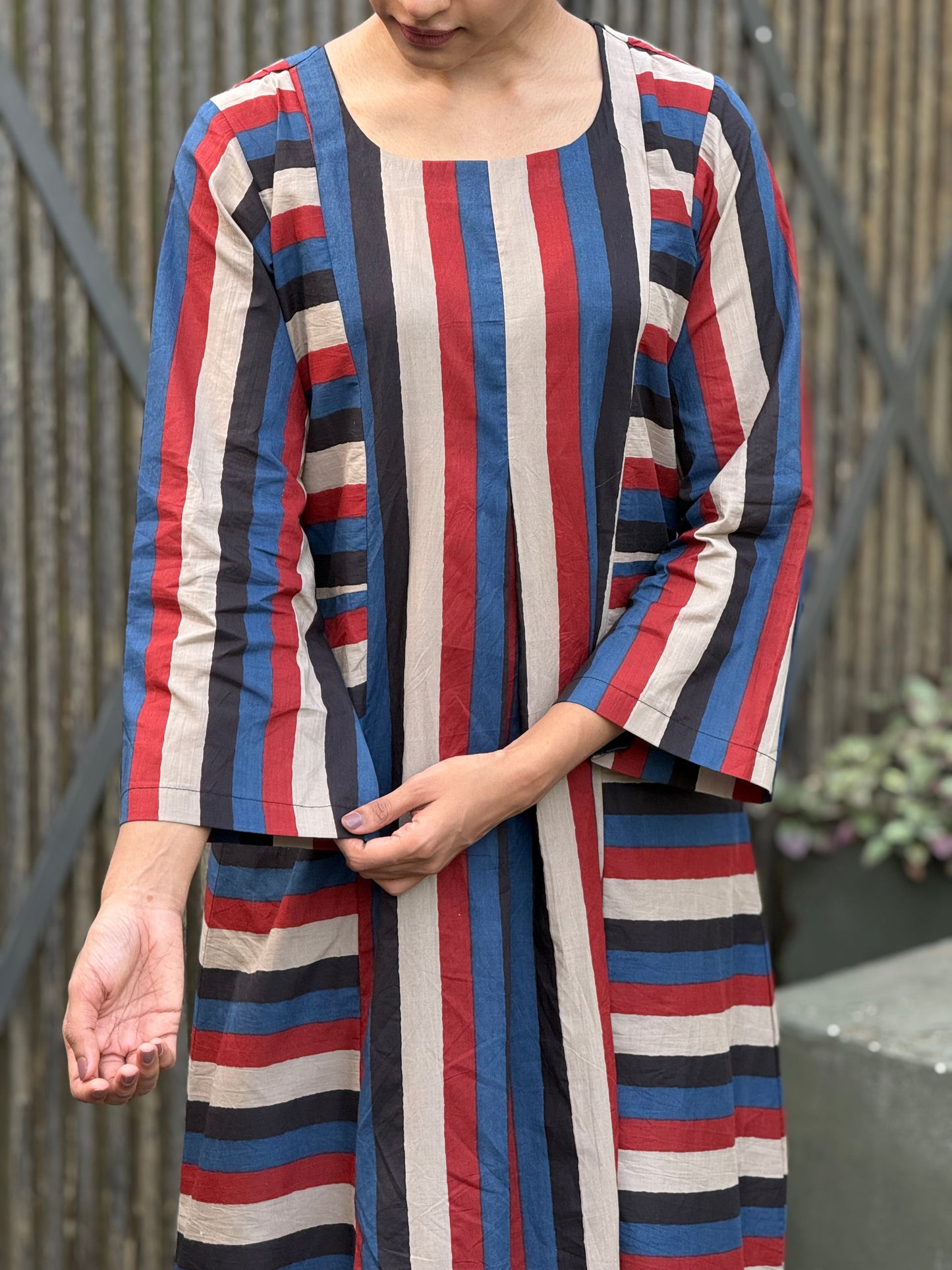 ZU25X371- COTTON STRIPED