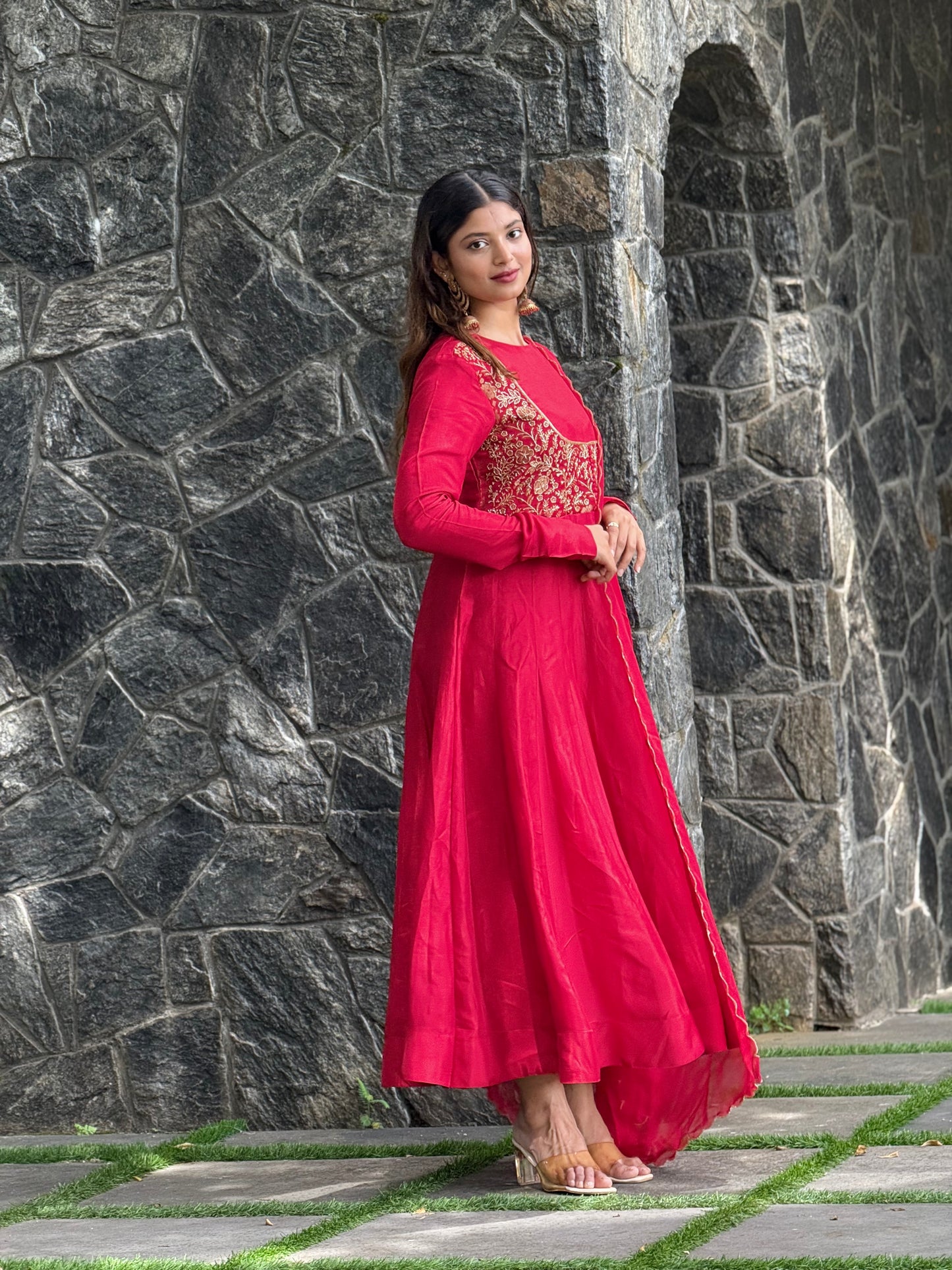 ZU25X244- RED PANEL HW