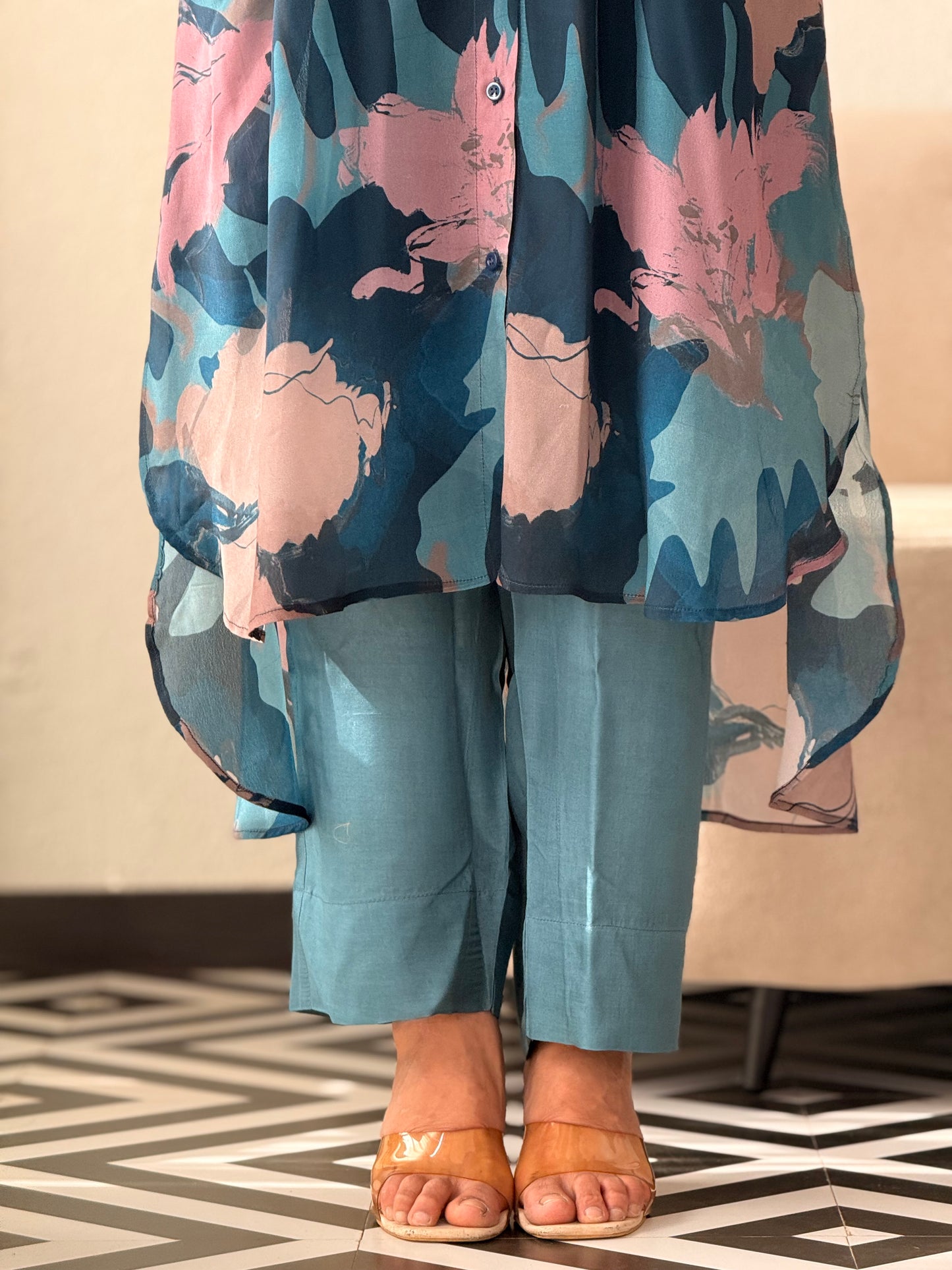 ZU25X300-CRAPE SILK PRINTED