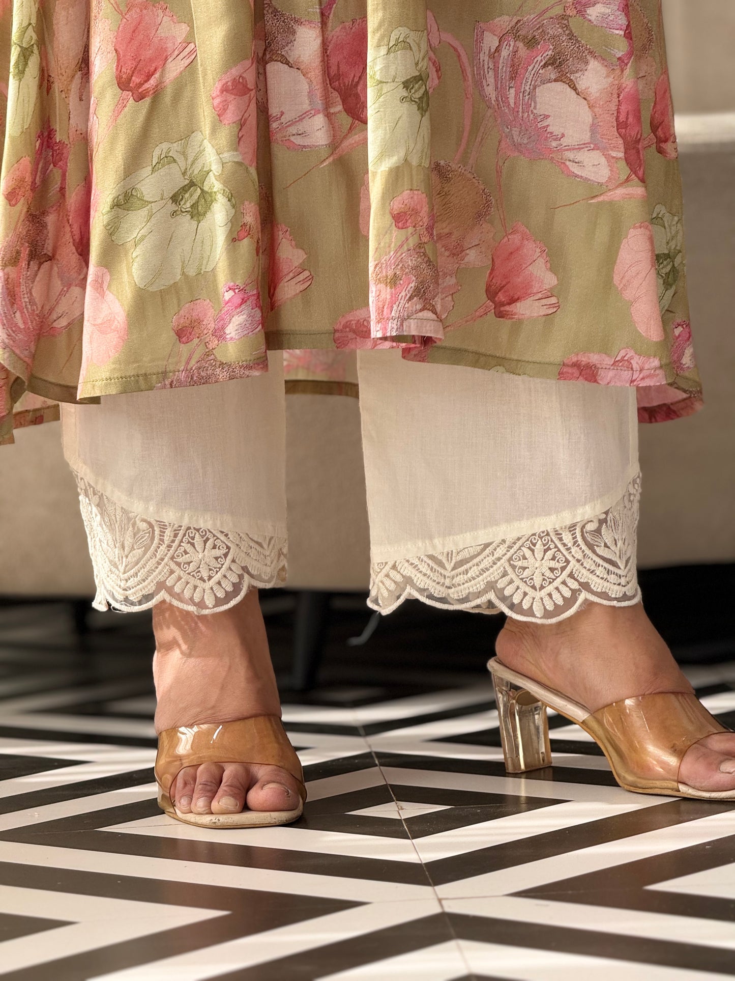 ZU25X299-MUSLIN SILK PRINTED