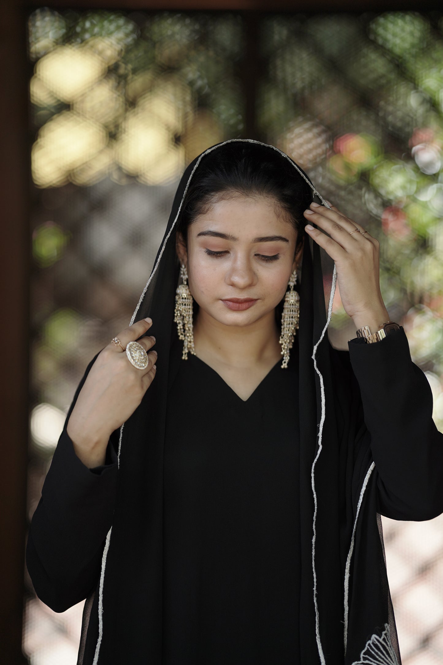 ZU25X086-BLACK EMBROIDERED