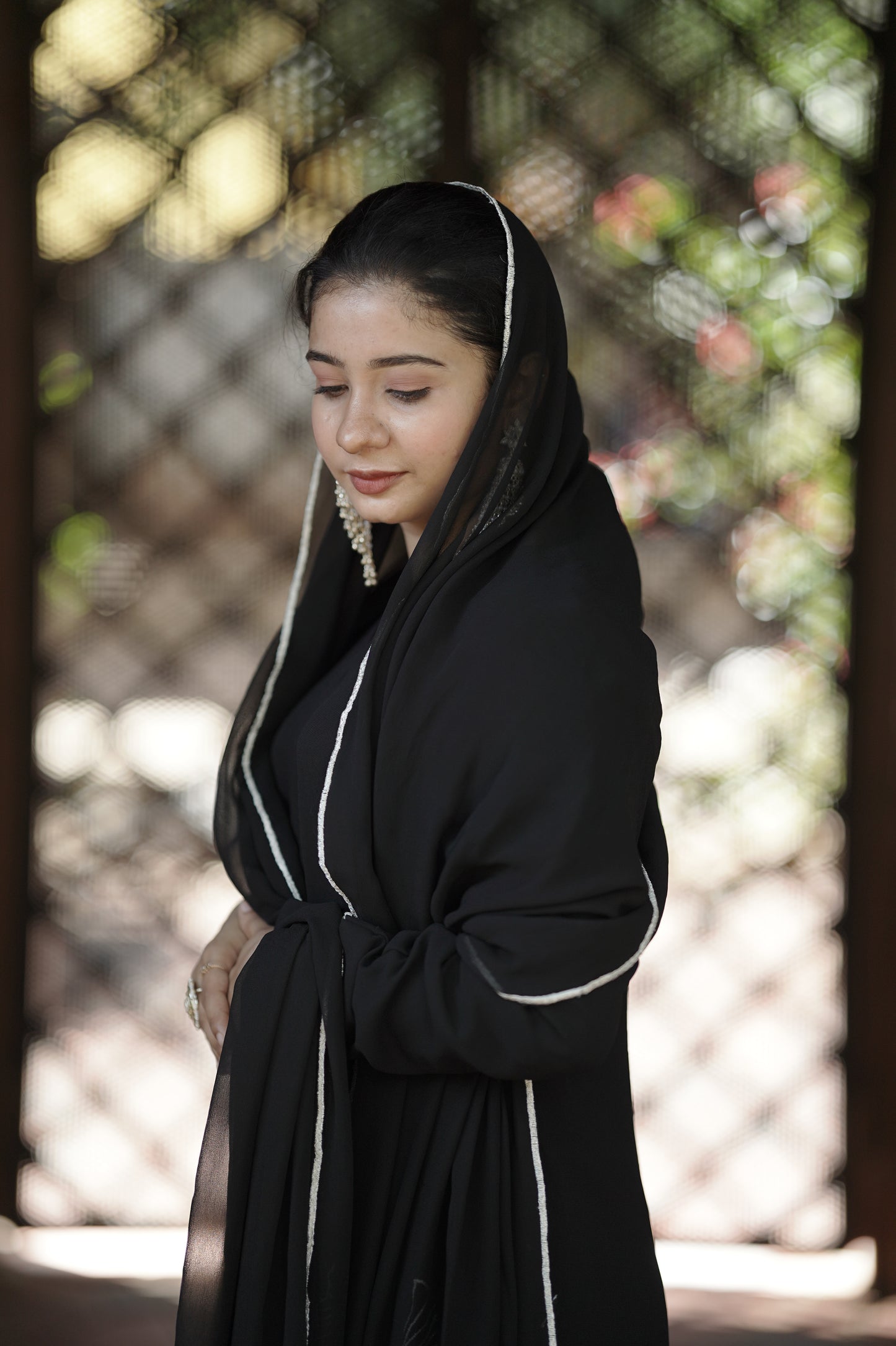 ZU25X086-BLACK EMBROIDERED