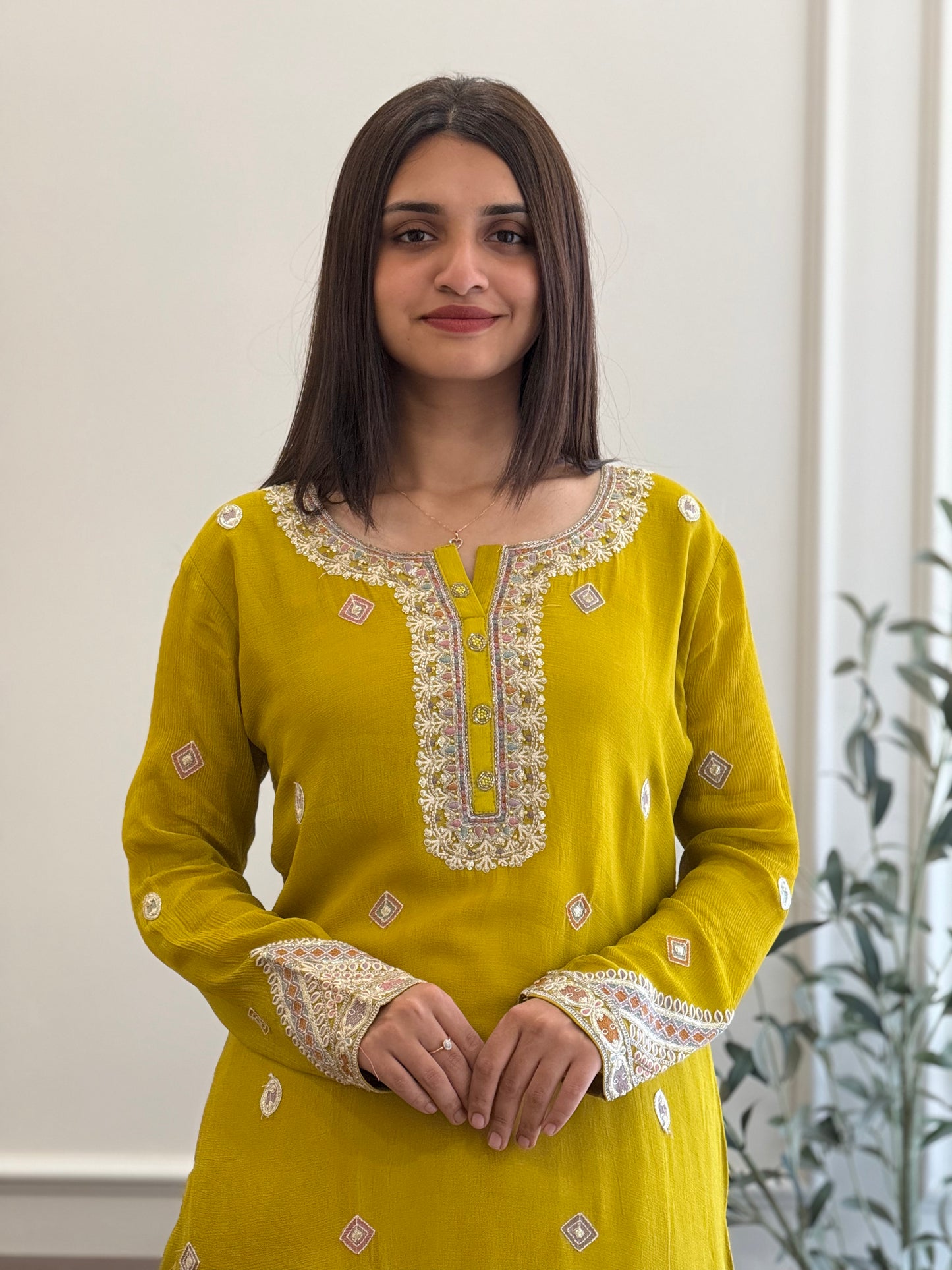 ZU25X009-YELLOW SHARARA
