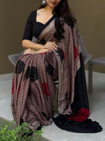 ZR009SAREE-AJRAK MODAL