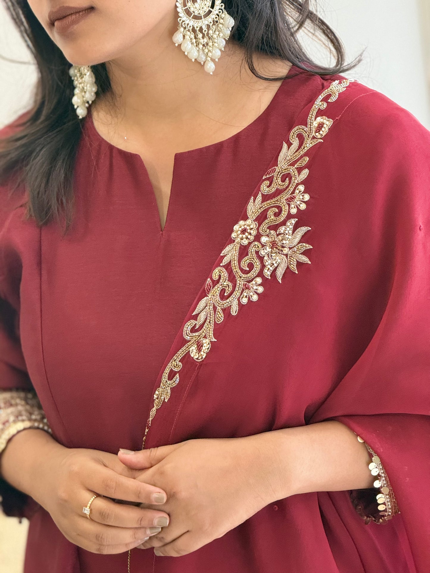 ZU25X311- MEROON SILK HW