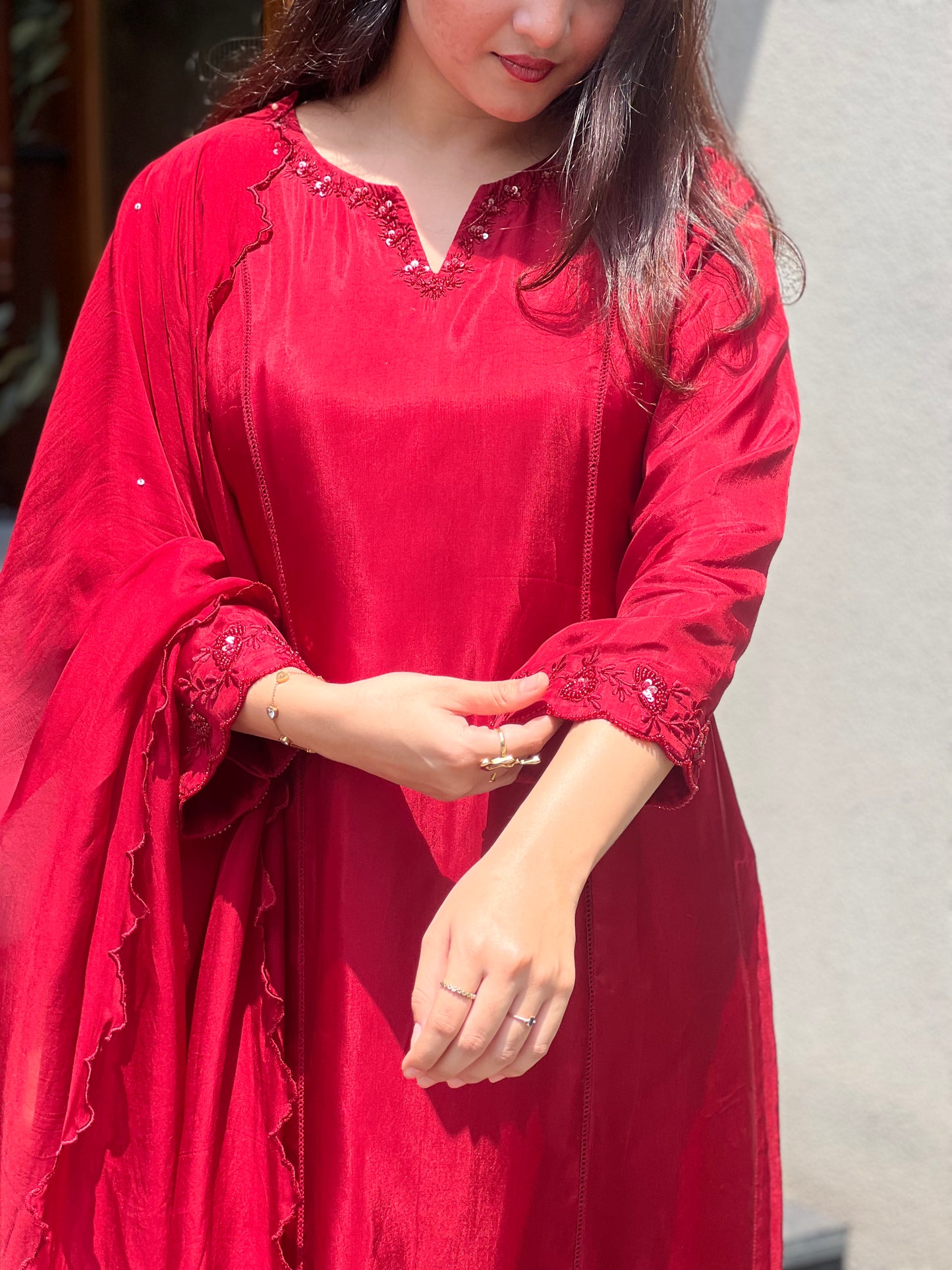 SIGNATURE RED- RUHAR017