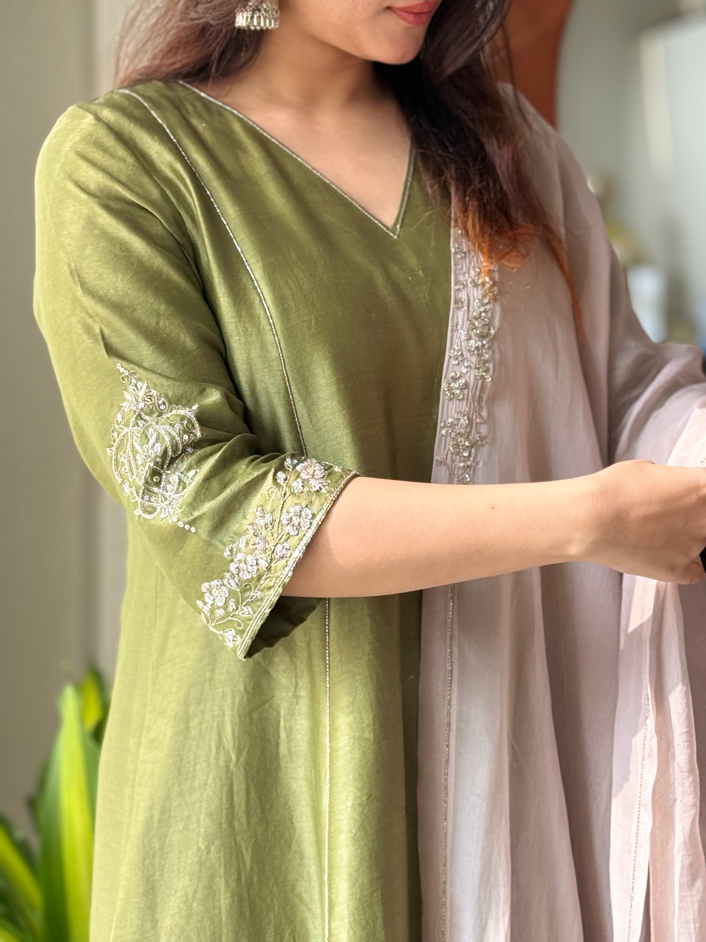 ZU25X310- OLIVE SILK HW
