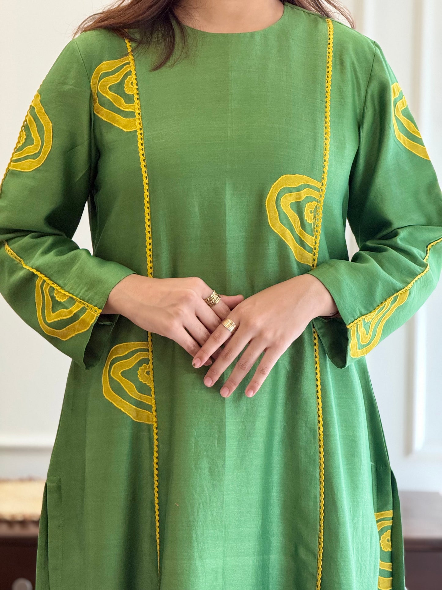 ZU25X323- GREENSILK HW