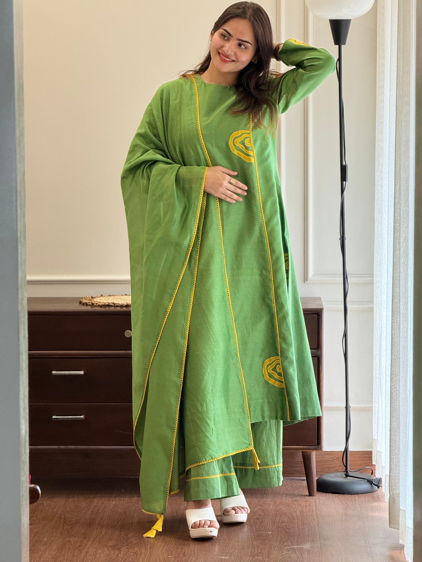 ZU25X323- GREENSILK HW