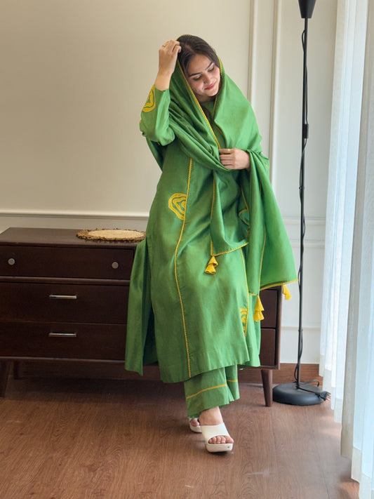 ZU25X323- GREENSILK HW