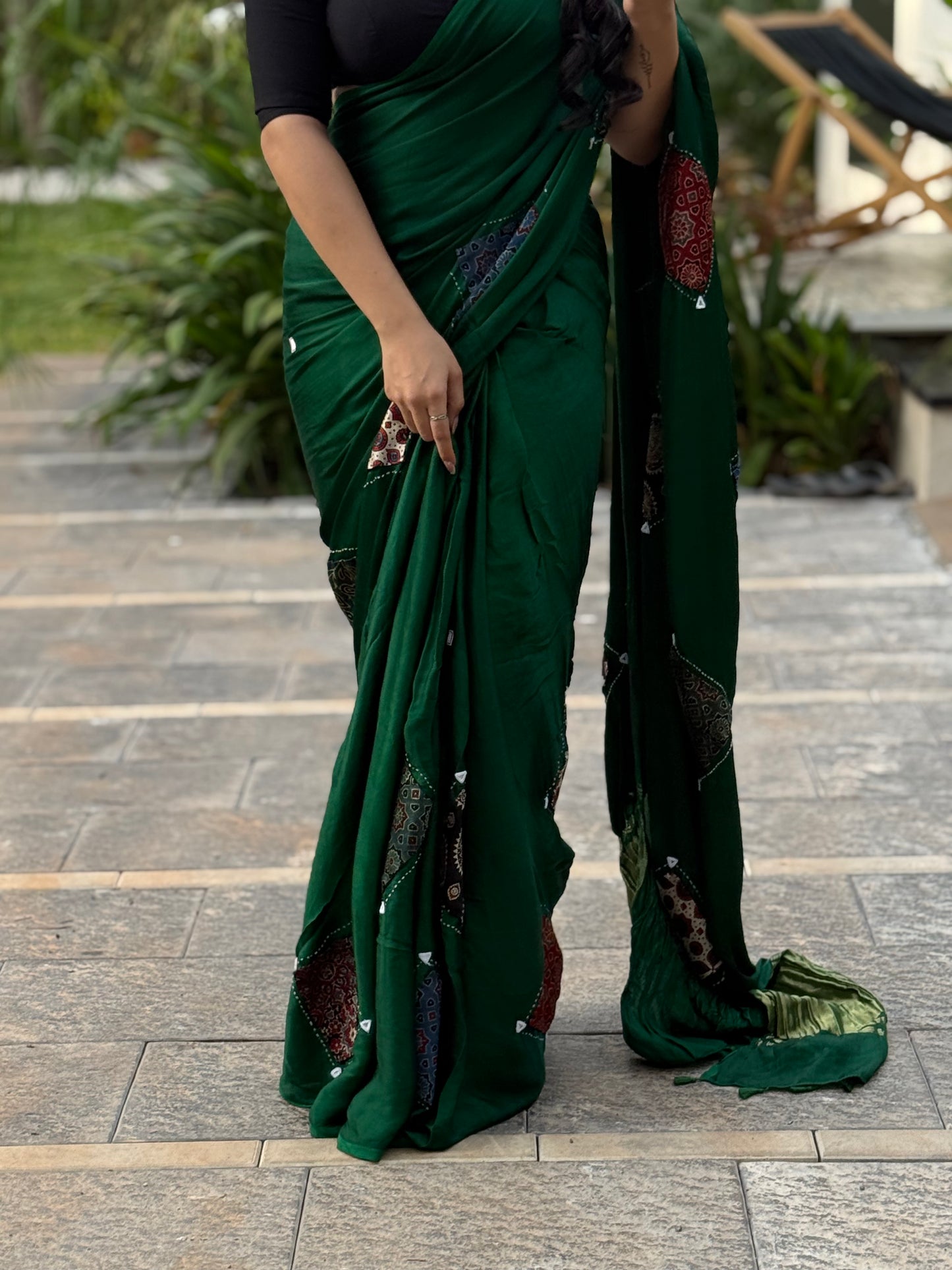 ZR005SAREE-AJRAK MODAL