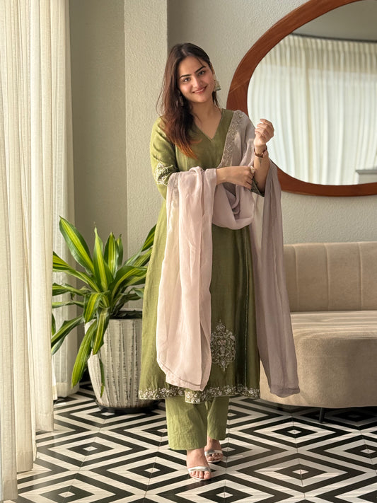 ZU25X310- OLIVE SILK HW