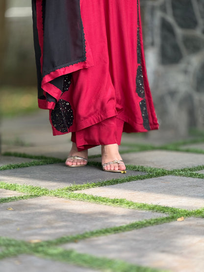 ZU25X444-FESTIVE RED& BLACK