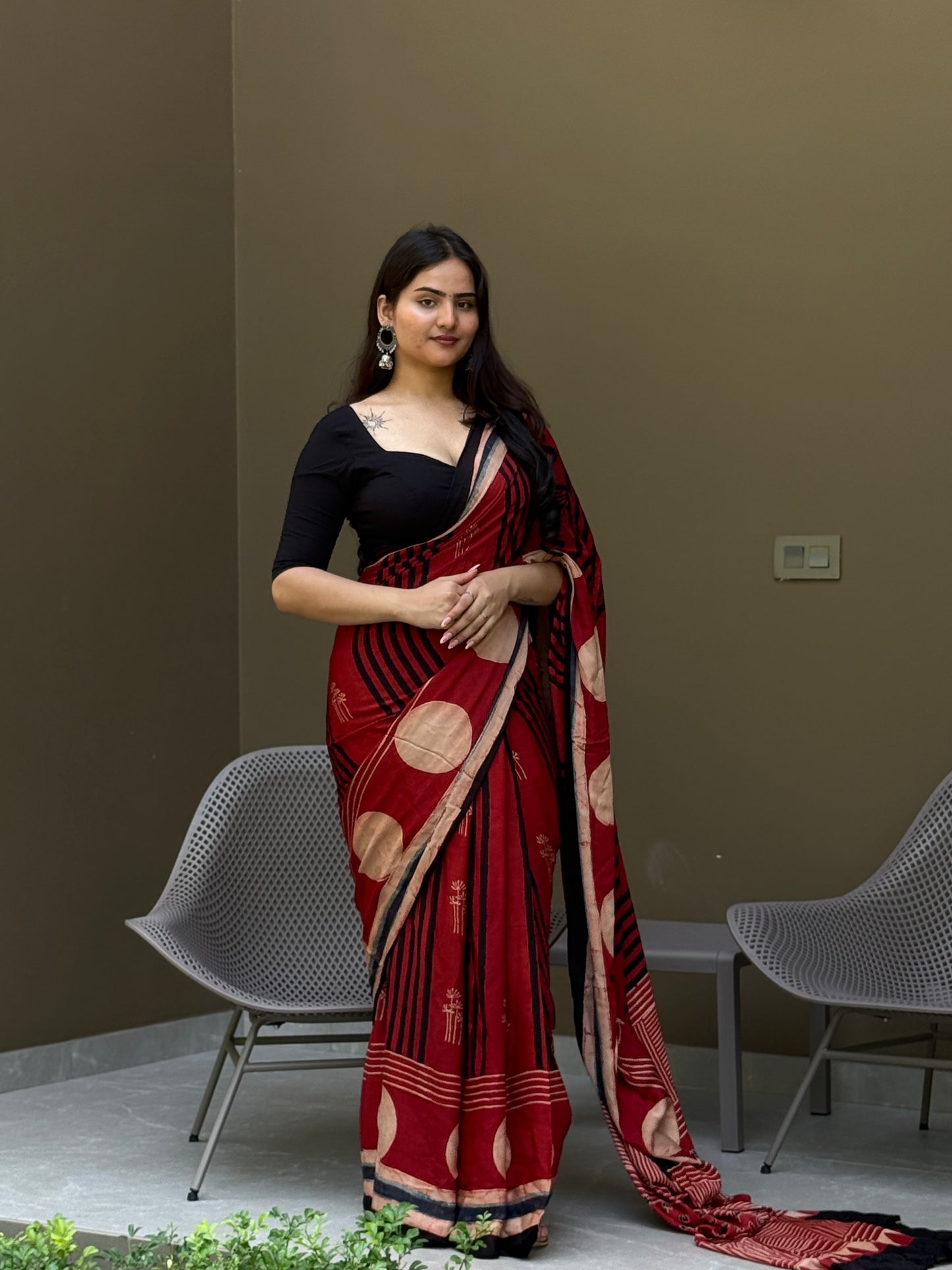 ZR010SAREE-AJRAK MODAL