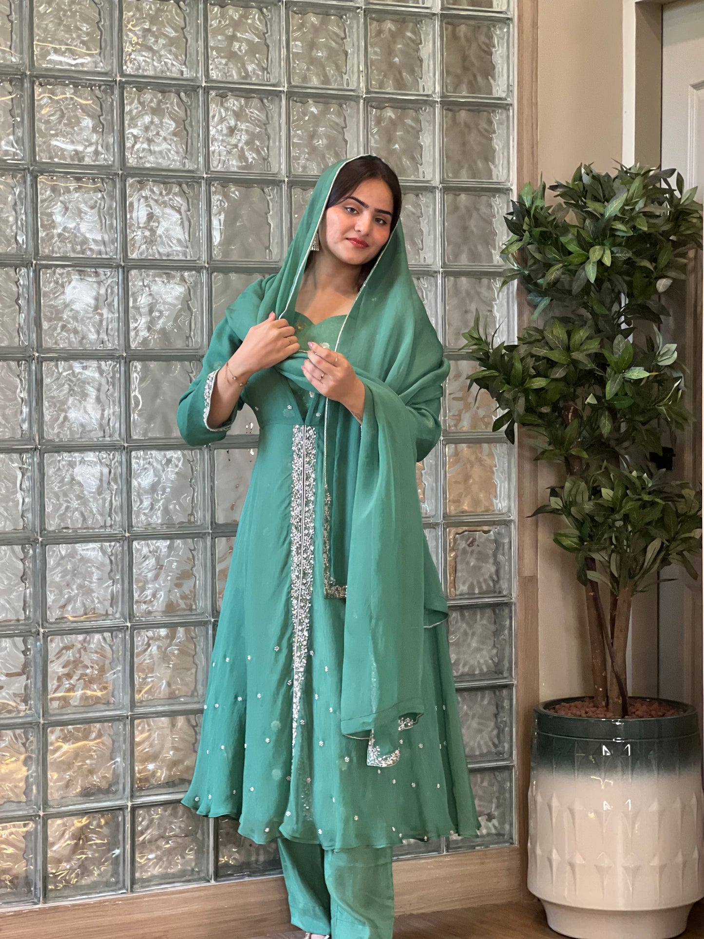 SIGNATURE PERSIAN GREEN- RUHAR026