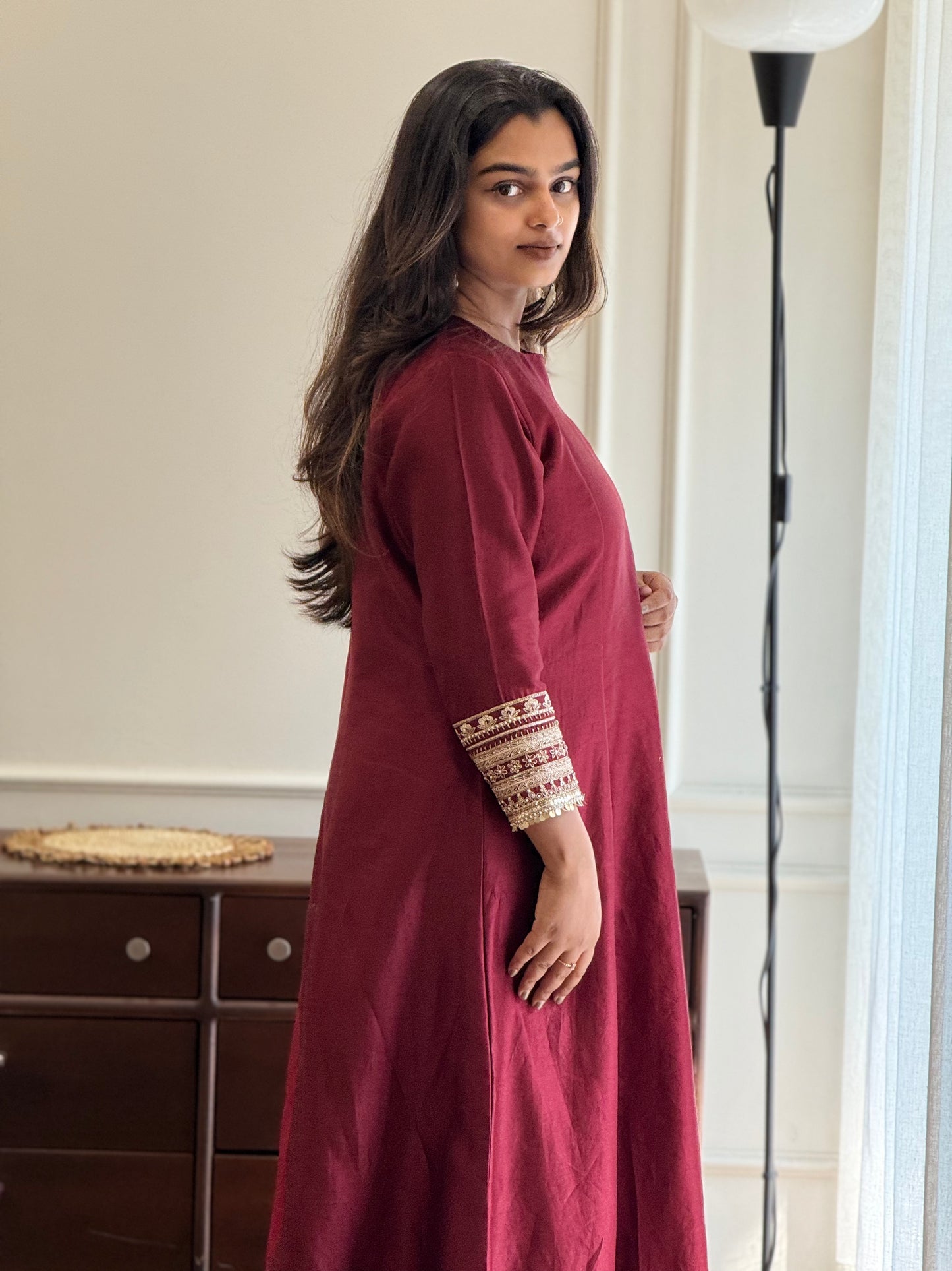 ZU25X311- MEROON SILK HW