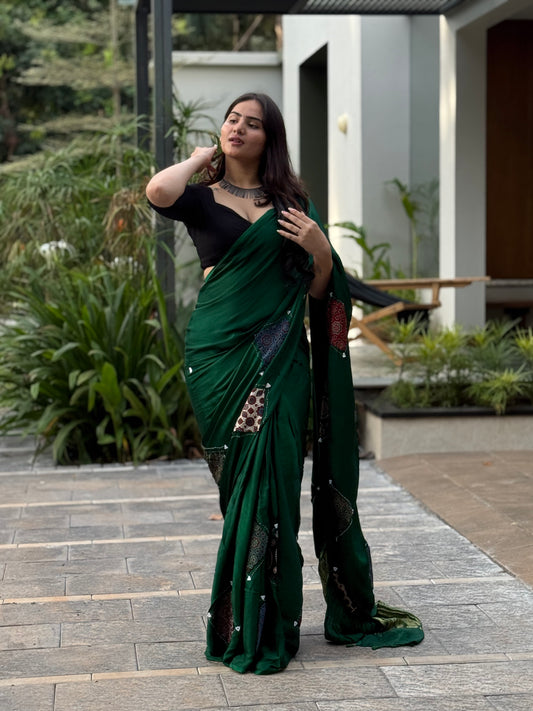 ZR005SAREE-AJRAK MODAL