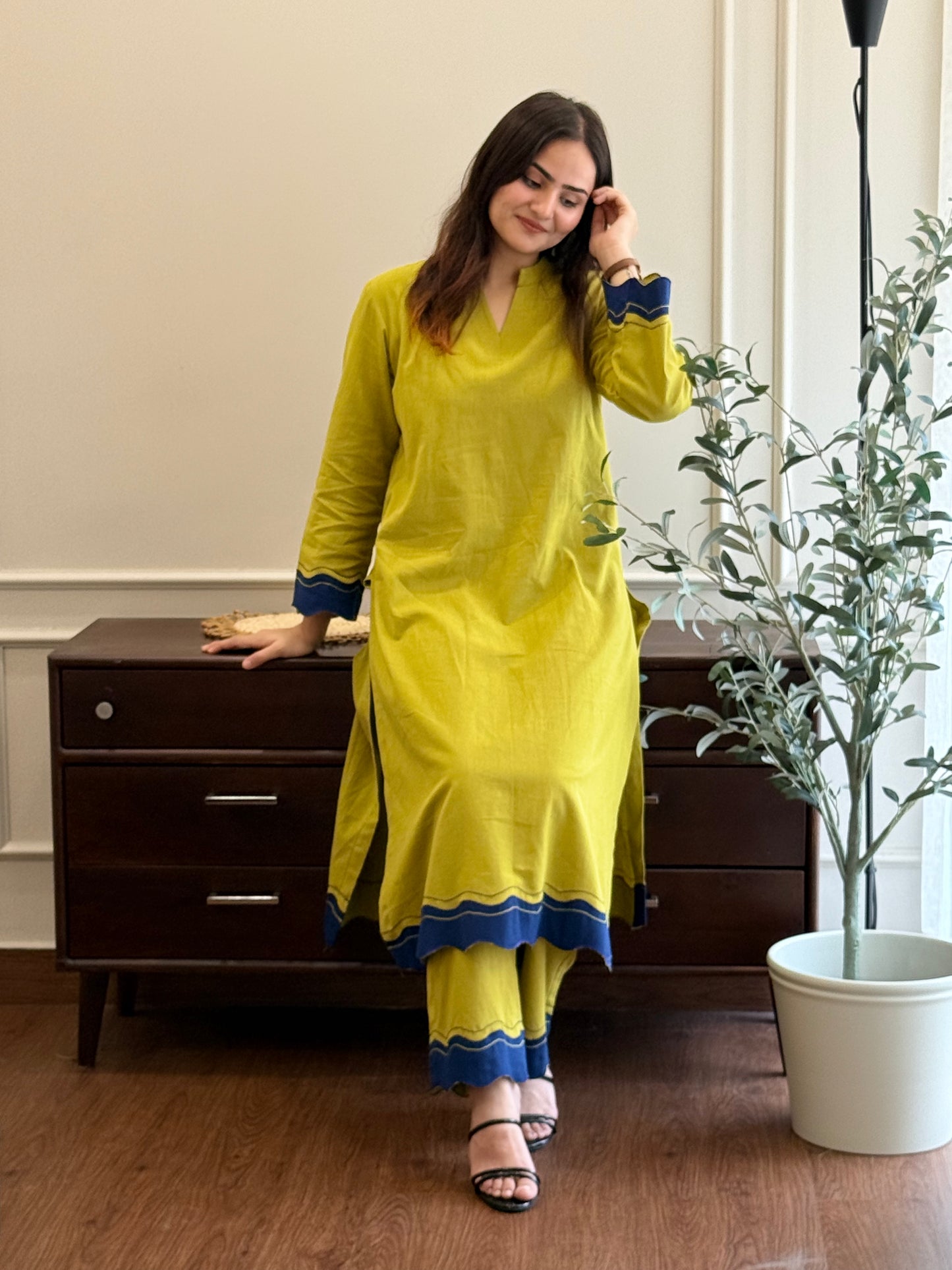 ZU25X320-FLEX NEON BLUE